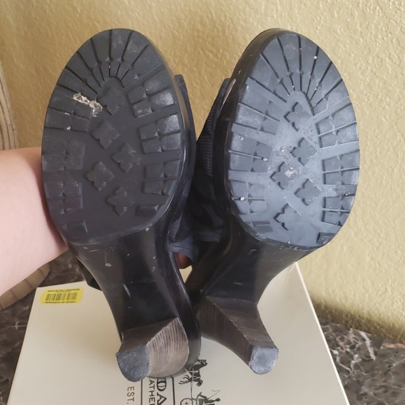 COACH Heels - Picture 6 of 8